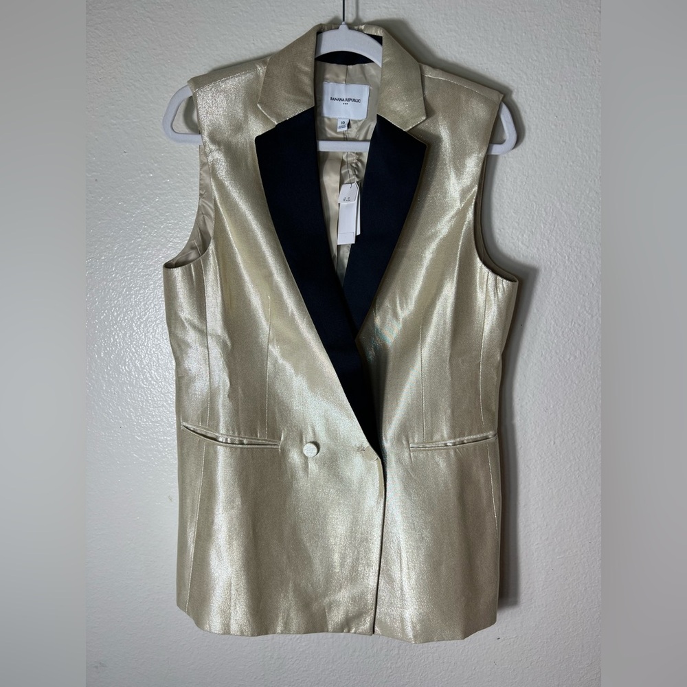 Banana Republic Metallic Gold Vest with Black Lapel size 10